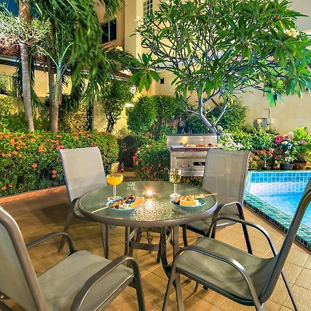 Butterfly Garden Boutique Residences Large Luxury Apts And Villas A Lifetsyle Destination By Neang, Everything You Need All Right Here 1-3 Bedrooms 110 To 190 Sq Mtrs, 2 Full Bathrooms, Rain Shower, Spa Bath, Bbq, Free Wifi, Staff 24-7, Close To Beac Pattaya Zewnętrze zdjęcie