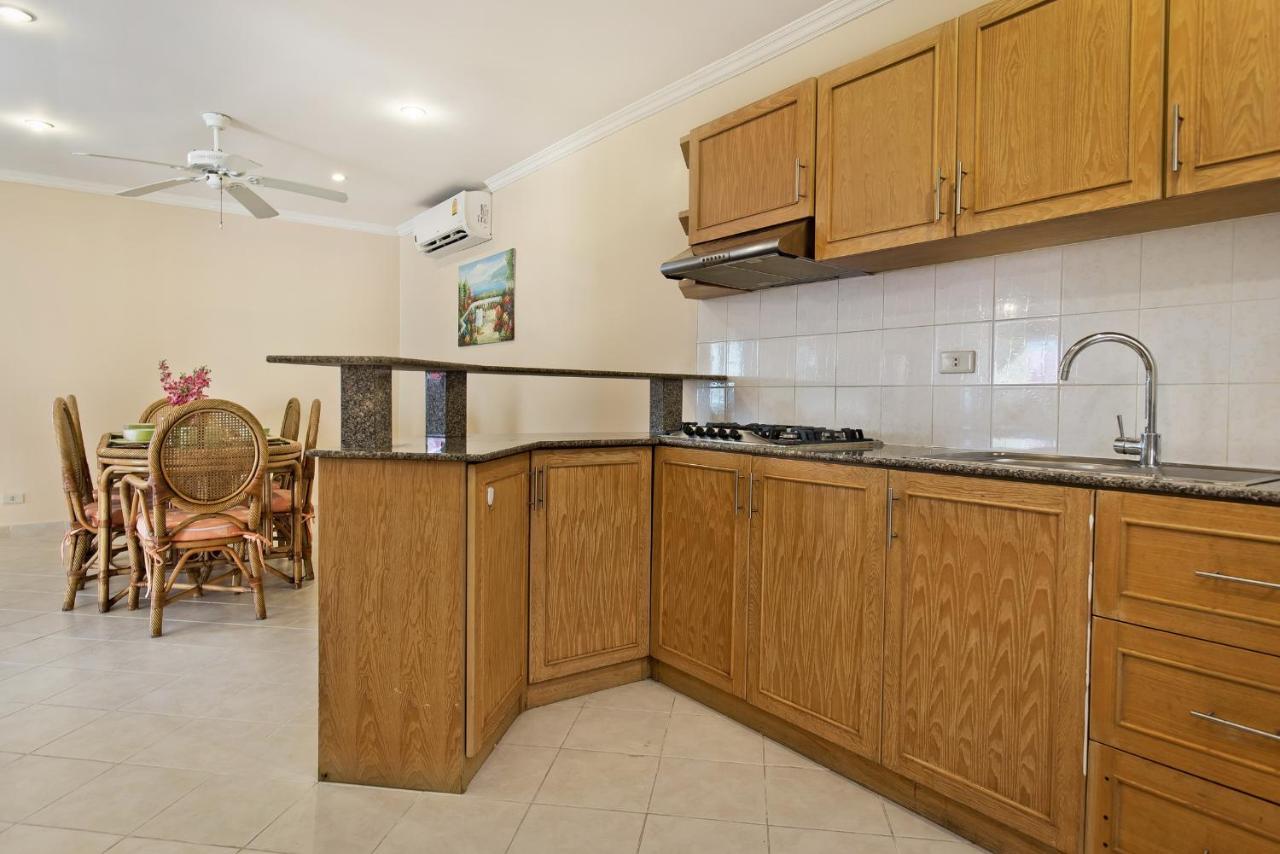 Butterfly Garden Boutique Residences Large Luxury Apts And Villas A Lifetsyle Destination By Neang, Everything You Need All Right Here 1-3 Bedrooms 110 To 190 Sq Mtrs, 2 Full Bathrooms, Rain Shower, Spa Bath, Bbq, Free Wifi, Staff 24-7, Close To Beac Pattaya Zewnętrze zdjęcie