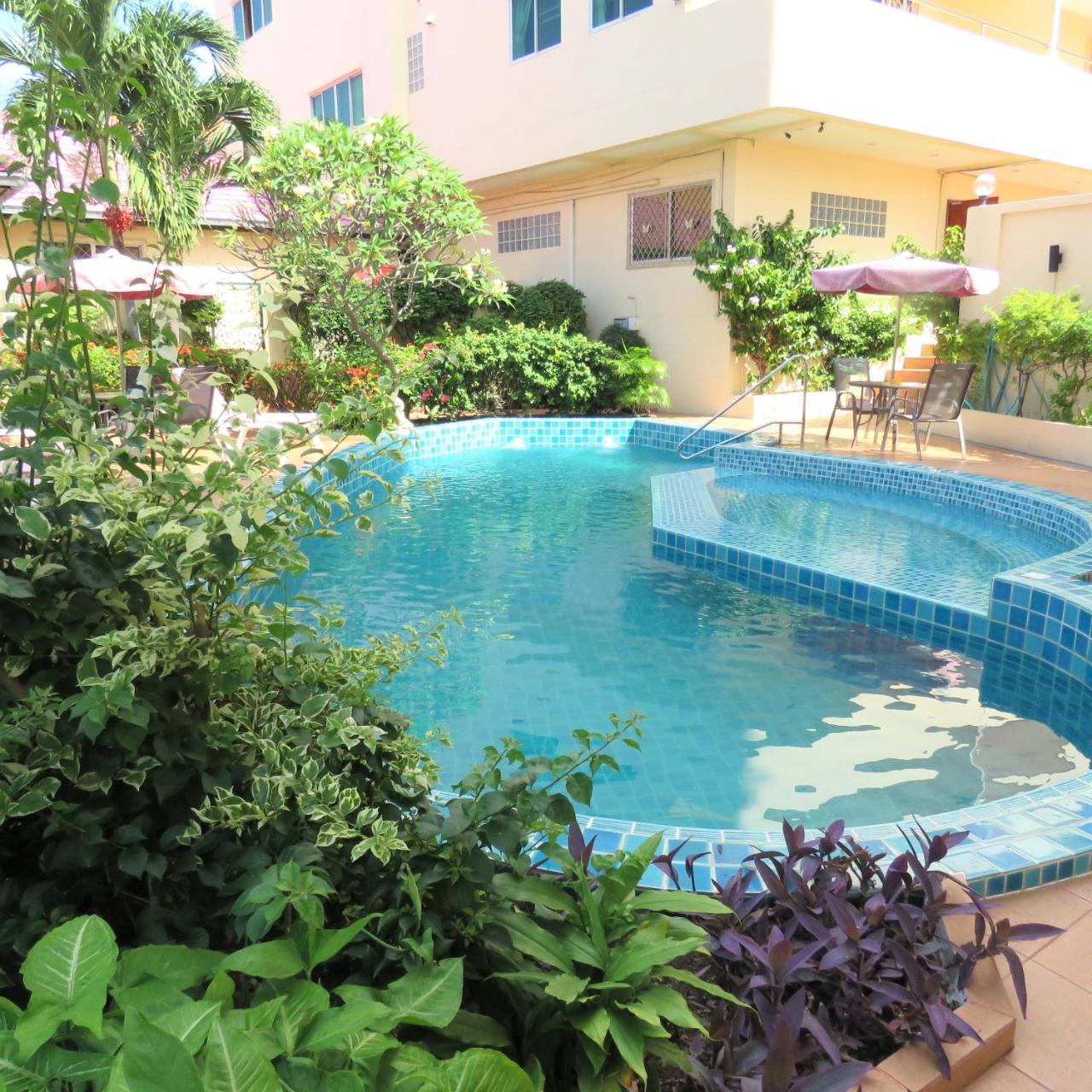 Butterfly Garden Boutique Residences Large Luxury Apts And Villas A Lifetsyle Destination By Neang, Everything You Need All Right Here 1-3 Bedrooms 110 To 190 Sq Mtrs, 2 Full Bathrooms, Rain Shower, Spa Bath, Bbq, Free Wifi, Staff 24-7, Close To Beac Pattaya Zewnętrze zdjęcie