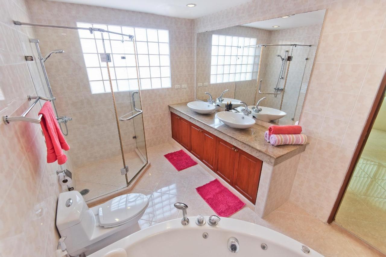 Butterfly Garden Boutique Residences Large Luxury Apts And Villas A Lifetsyle Destination By Neang, Everything You Need All Right Here 1-3 Bedrooms 110 To 190 Sq Mtrs, 2 Full Bathrooms, Rain Shower, Spa Bath, Bbq, Free Wifi, Staff 24-7, Close To Beac Pattaya Zewnętrze zdjęcie